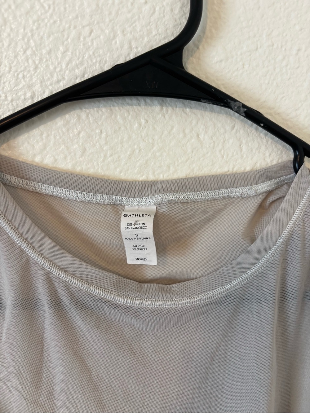 Athleta Light Gray Mesh Overlay Tank - Picture 3 of 3